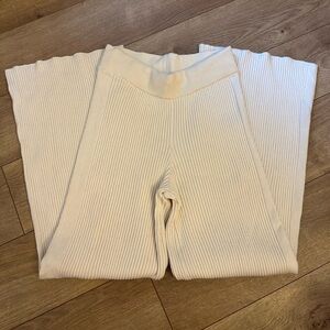 Aerie Cream Ribbed Pants Medium